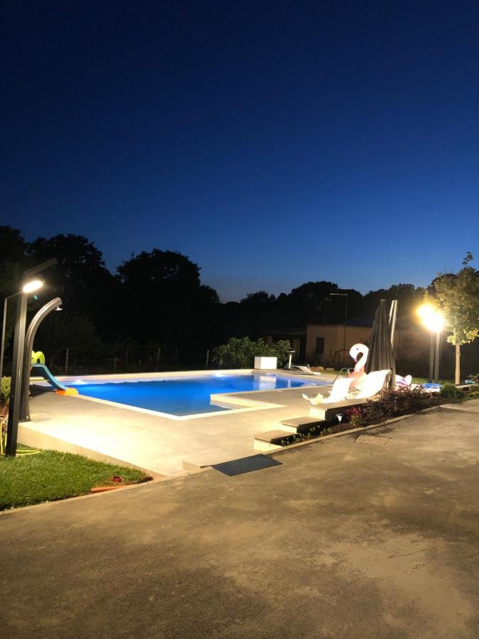 Oltre La Siepe Apartment Nepi Bagian luar foto