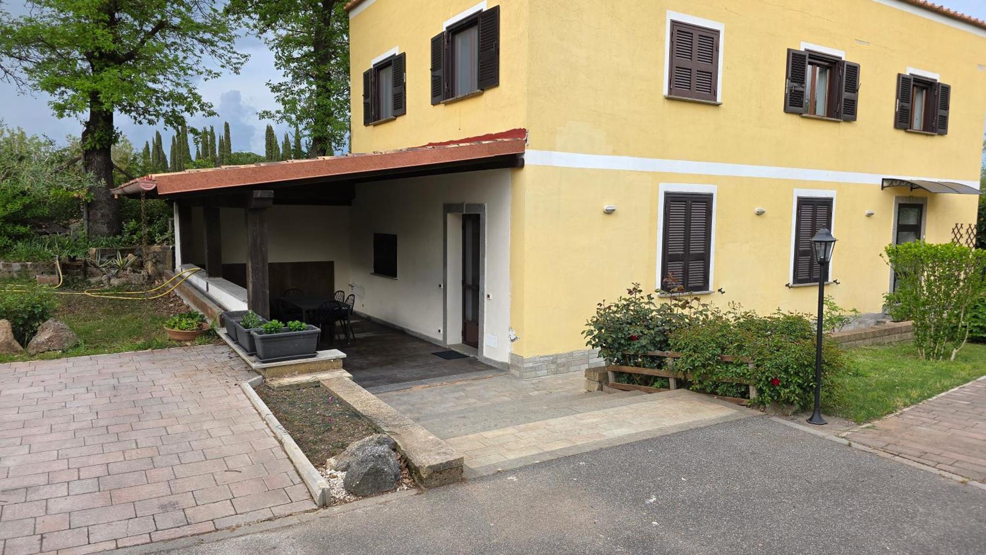 Oltre La Siepe Apartment Nepi Bagian luar foto