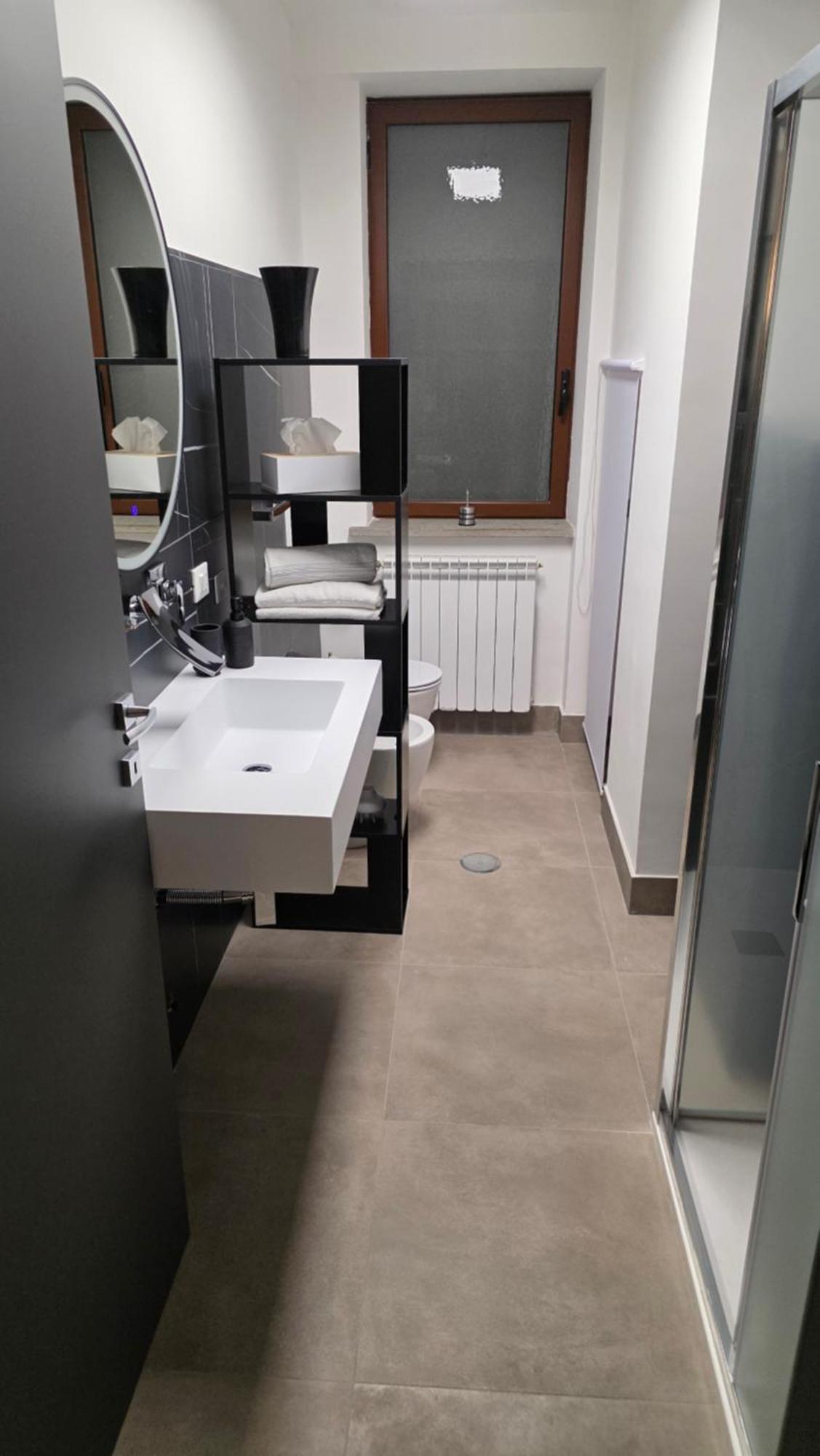 Oltre La Siepe Apartment Nepi Bagian luar foto